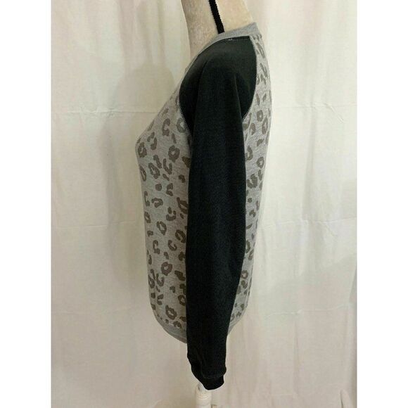 zoe karssen Womens Gray Black Leopard Print Long Sleeve Sweater Top Small - Picture 3 of 6